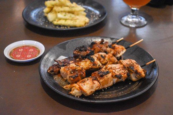 Chicken and steak yakitori: chicken and steak were both tender and well seasoned