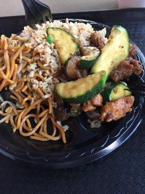 Mushroom chicken with fried rice and noodles