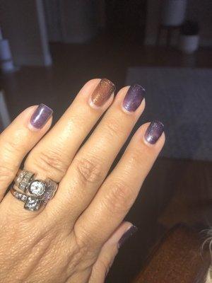 This is my gel manicure 2 weeks later. Still looks great! Kim does a beautiful job!!