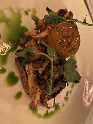 Mushroom toast