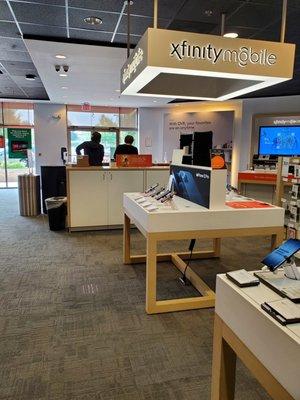 Mobile Phones @ Xfinity Frederick MD