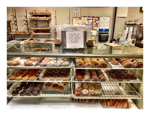 Inside  Old Fashioned Donuts! (S MichiganAve/E 113th St).Real Old Fashion Place! Very Fresh Donuts & Coffee ! Cool!