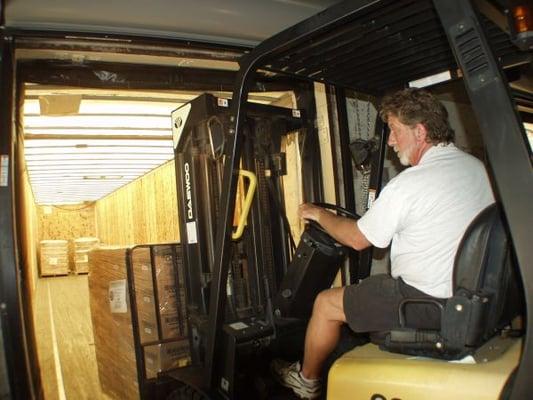 One of our Fort Lauderdale forklift users loads truck