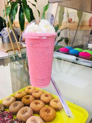 Strawberry smoothie