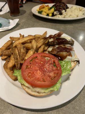 BBQ Bacon burger -Gf bun and fries