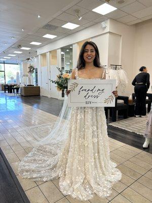 I said yes to the dress!