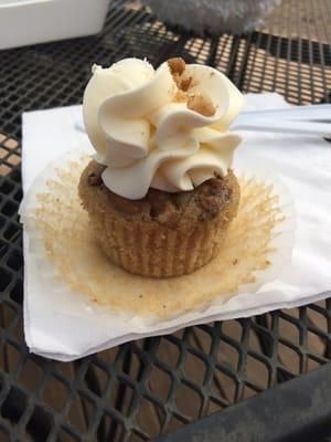 Maple & Pecan Cupcake