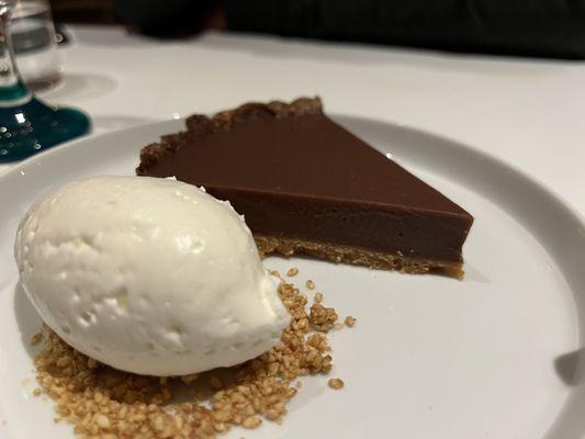 Chocolate tart