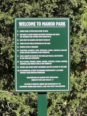 Rules of the park. This is the sign from the entrance.