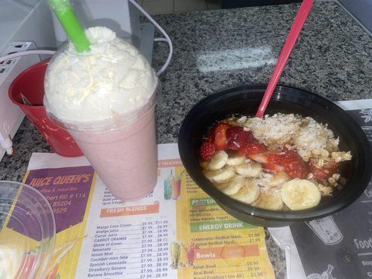 Food/drinks are very delicious. Very friendly staff, Pictured is an açaí bowl and strawberry and banana smoothie