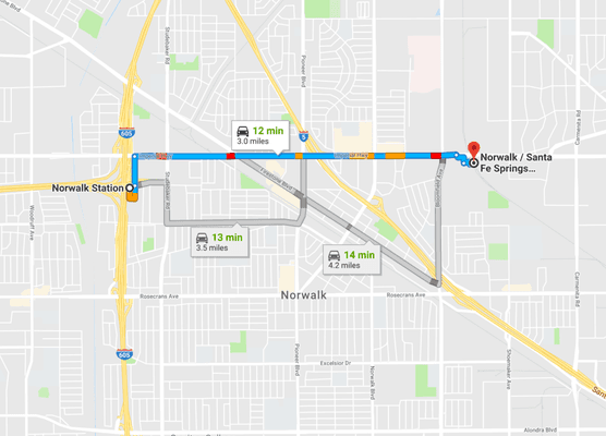 A huge missed opportunity to combine LA Metrorail Green Line with Amtrak here in Santa Fe Springs