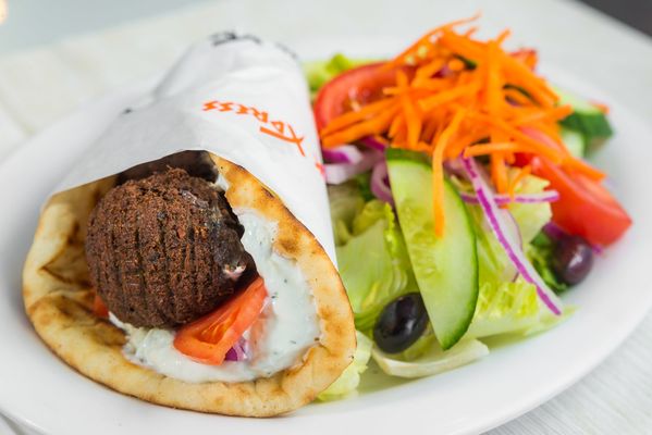 Falafel Pita with Garden Salad