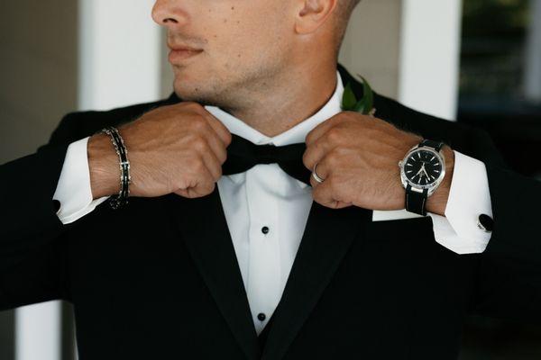 Men's Wedding Jewelry. Partnership with Schaffer's Bridal West Des Moines, IA