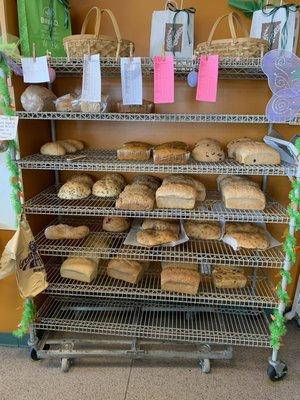 Fresh bread on cooking rack