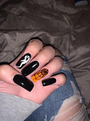 Ask & you shall receive. Spooky nails