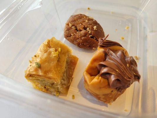 Pistachio Baklava, Nutella Phyllo, Honey Cookie