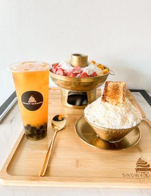 Mango and Strawberry, Brulee Cheesecake Bingsu, Mango Green Tea w Boba