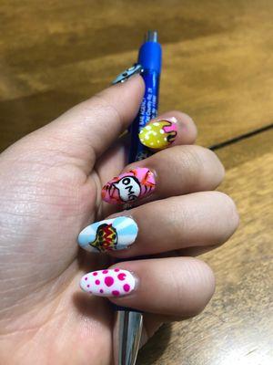 Amazing Roy Lichtenstein inspired nails