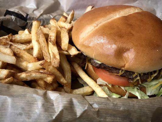 Dyna Meal - 1/4lb Cheesburger, Fries and a 16oz drink