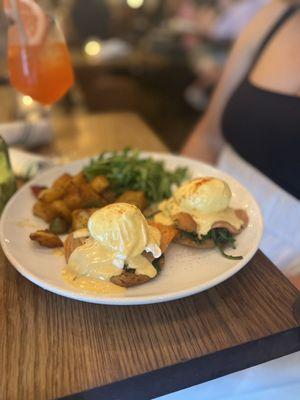 Eggs Benedict with Smoked Salmon