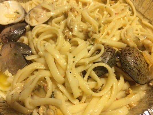 Clam Linguine, to-go. Delizioso!