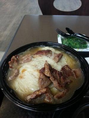 Soup rice noodle with grilled steak