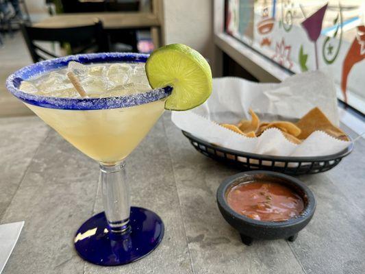 Happy Hour regular margarita on the rocks with salt.