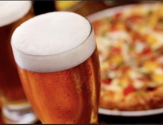 Craft beer and pizza