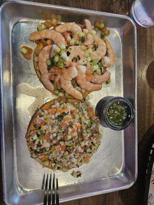 Tostada de Ceviche de Camarón y Tostada de Ceviche de Pescado