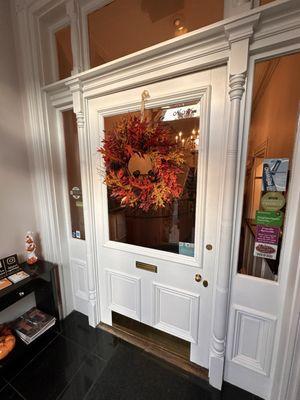 Foyer entrance to Sugar House Day Spa and Salon