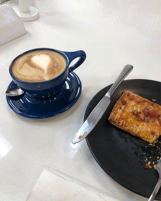 Boudin pop tart and Latte