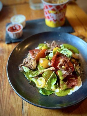 Heirloom tomato salad