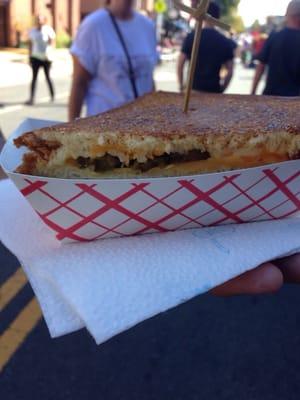 Pulled pork jalepeno grilled cheese