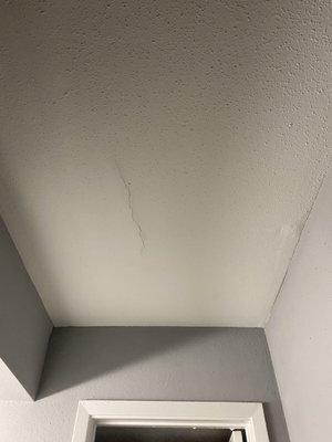 Crack in ceiling