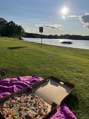 Pizza picnic!