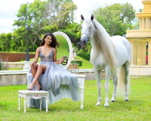 Quinceanera photo session at Villa Toscana Miami. Horse rental to El Portal Andaluz