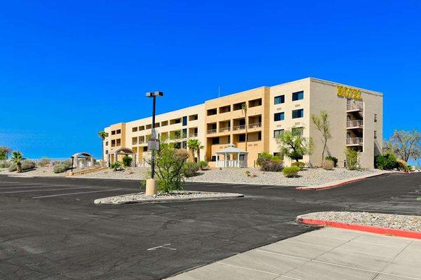 Studio Suites Lake Havasu City exterior