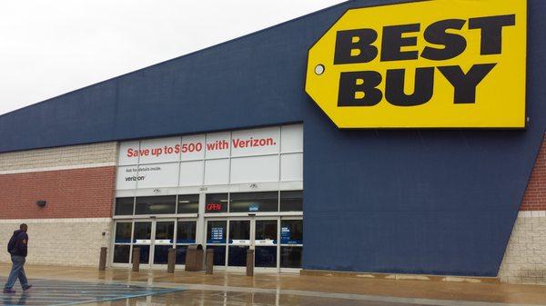 Best Buy in Southfield MI