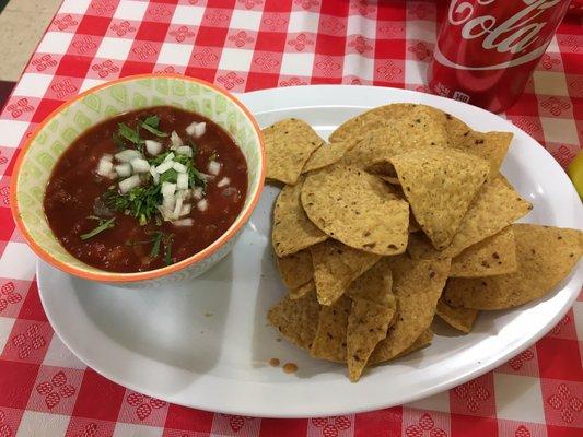 Chips and salsa