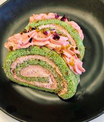 Pistachio Roulade