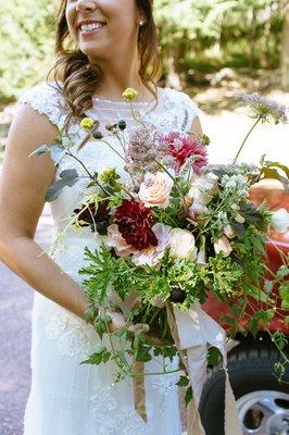 Florals by Flowerkraut Photography by bluesparkphotography.com