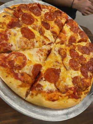 The jack - Extra pepperoni and extra cheese -