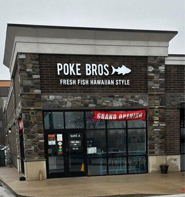 Poke Bros next door to Burger Haus.