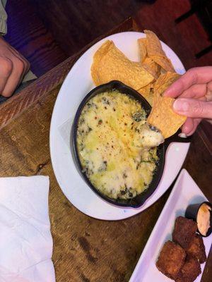 Spinach artichoke dip