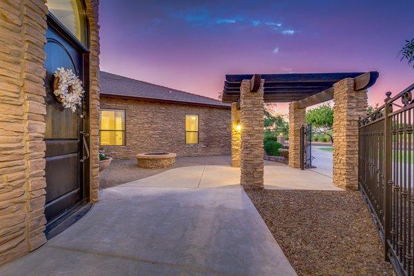 Spacious backyard area