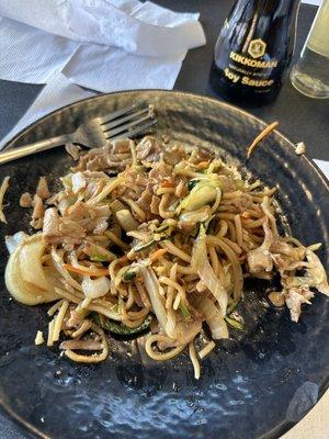 Chicken, cabbage, onions, jalapeños noodles