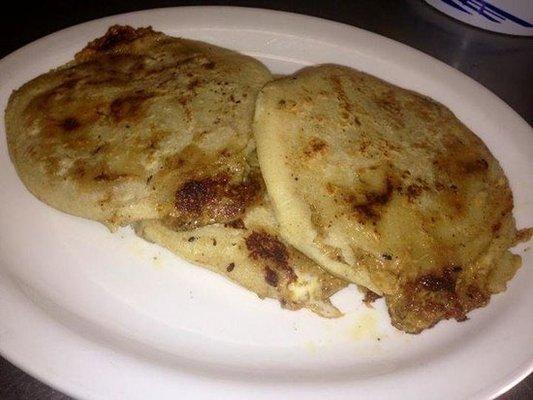 Pupusas revueltas