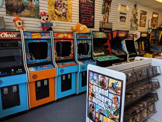 Just a few of our many arcade & pinball machines.