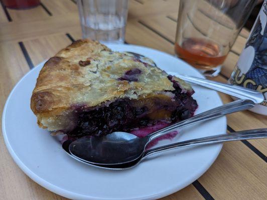 Huckleberry and Peach pie