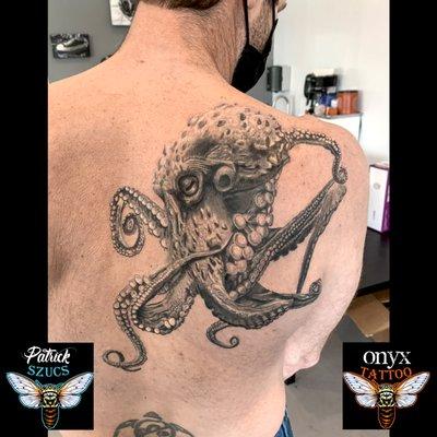 Octopus tattoo

#tattoo #tattoos #tat #tats #ink #inked #tatt #tatts
#onyxtattoo #octopus #octopustattoo #realismtattoo